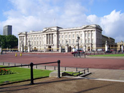 Buckingham-Palace_small