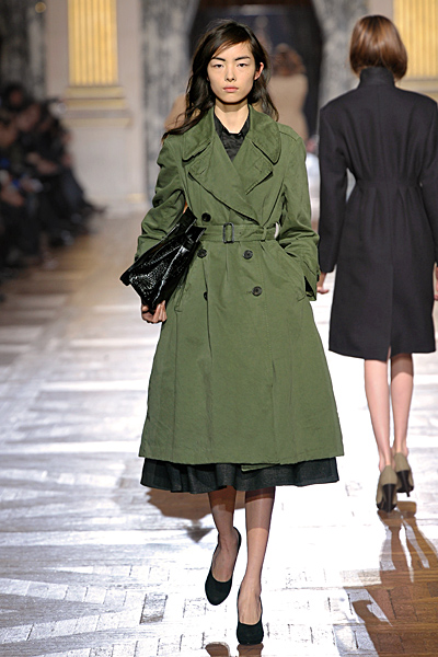 dries-van-noten-womens-ready-to-wear-clothes-2010-fall-winter-_1